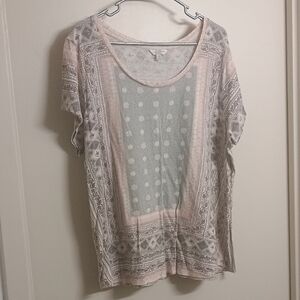 Lucky Brand Pale Pink Boho Patterned Scoop Neck Short Sleeve Top